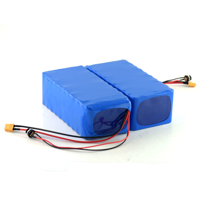 रिचार्जेबल 18650 36v 10ah लिथियम आयन बैटरी पैक BMS . में निर्मित